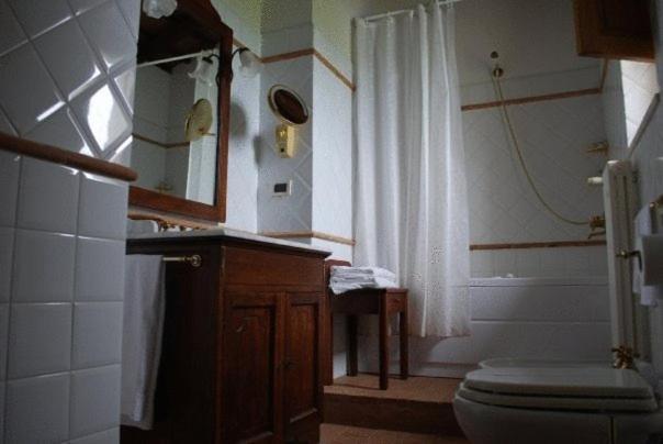 Le Murelle Country Resort Manciano Eksteriør billede